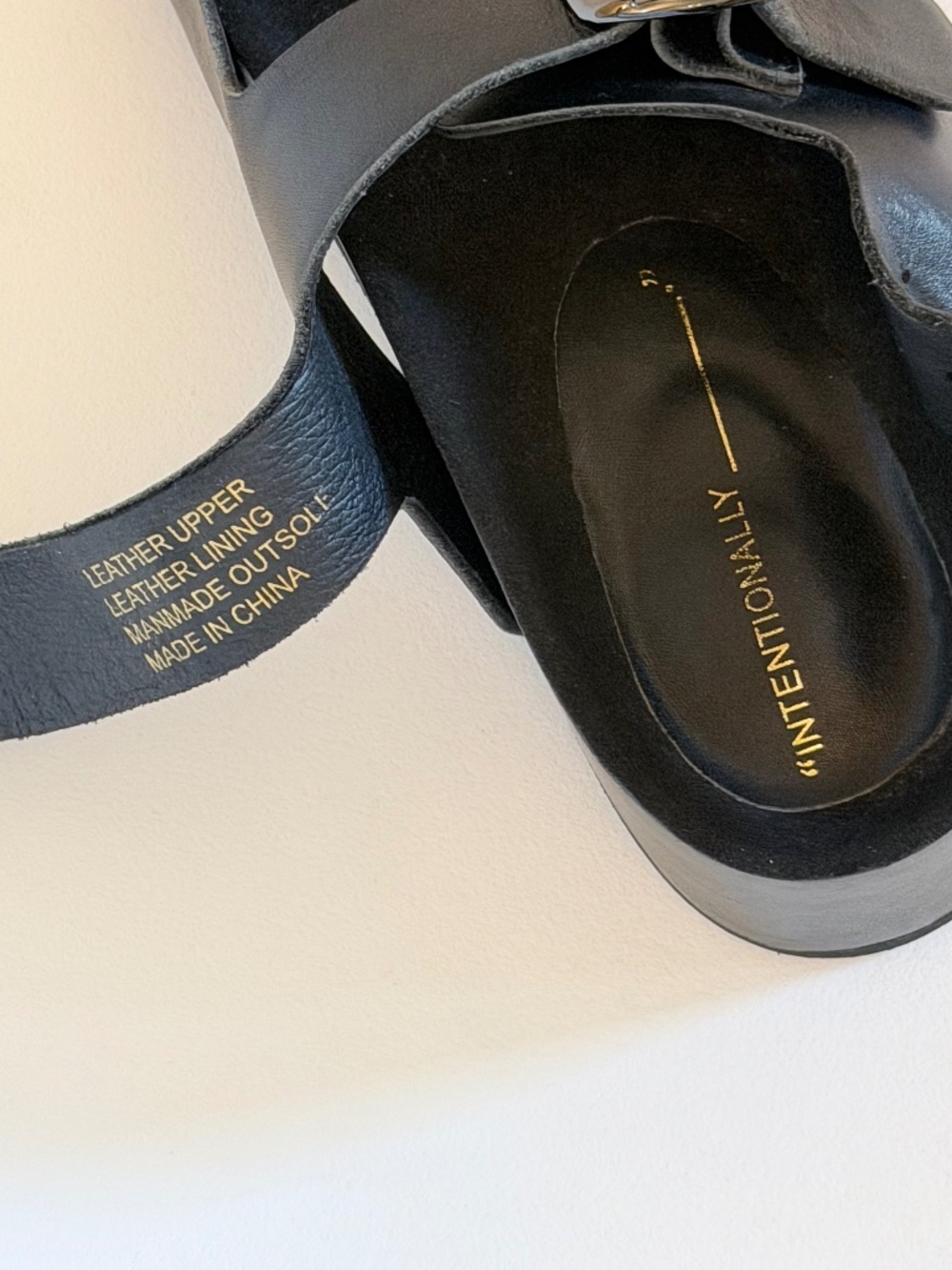 NEW INTENTIONALLY BLANK EXXY Flatform Sandal Black Size 6 - Picture 11 of 14